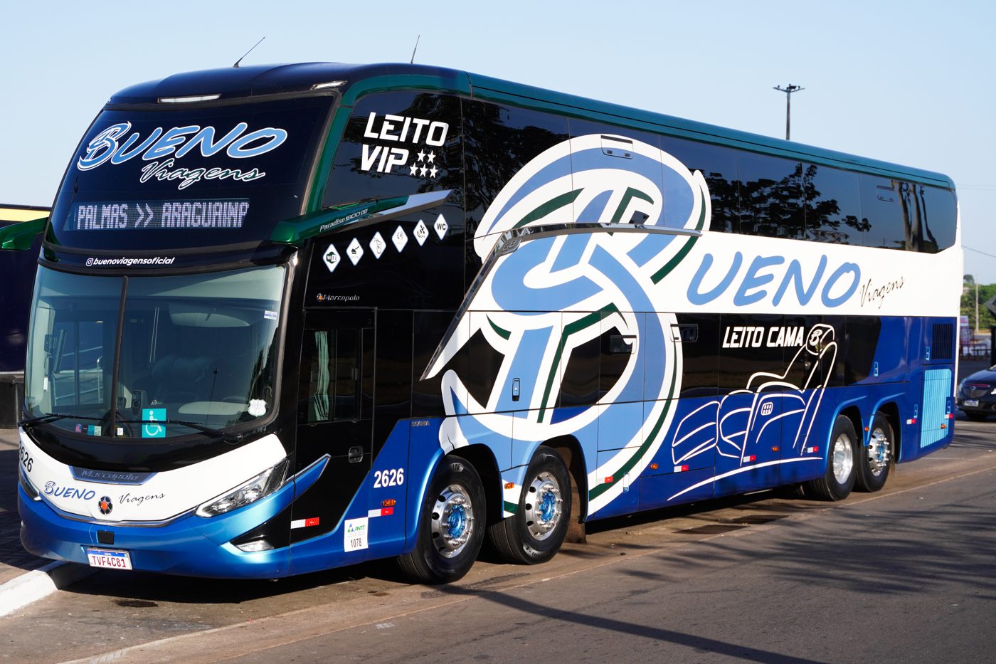 Frente do ônibus Leito Cama da Bueno Viagens